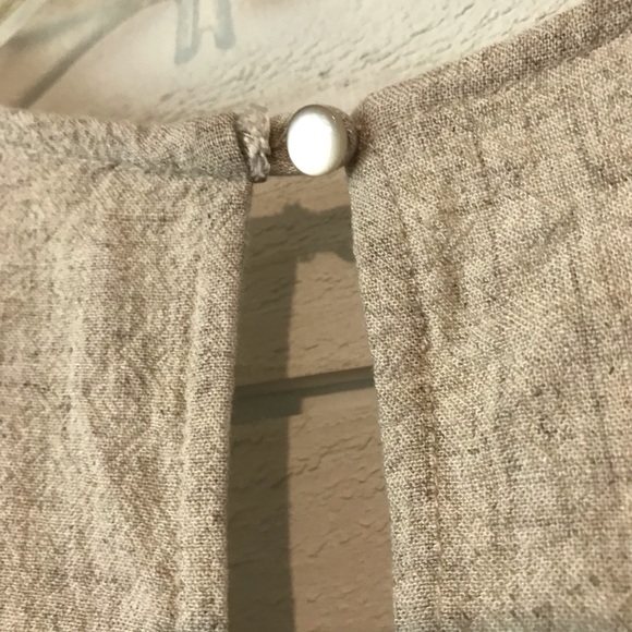 Tan jumpsuit - Picture 4 of 5